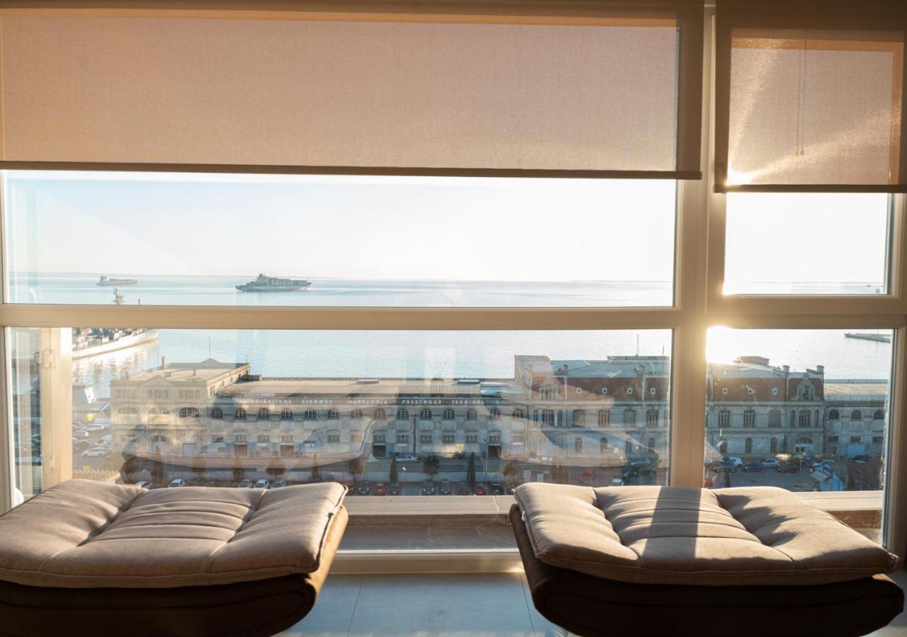 Above Premium Rooftop Apartment Thessaloniki
